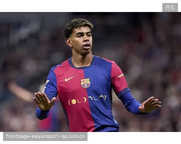 巴萨前场压迫让对手无所适从：从战术到训练的灵魂之力